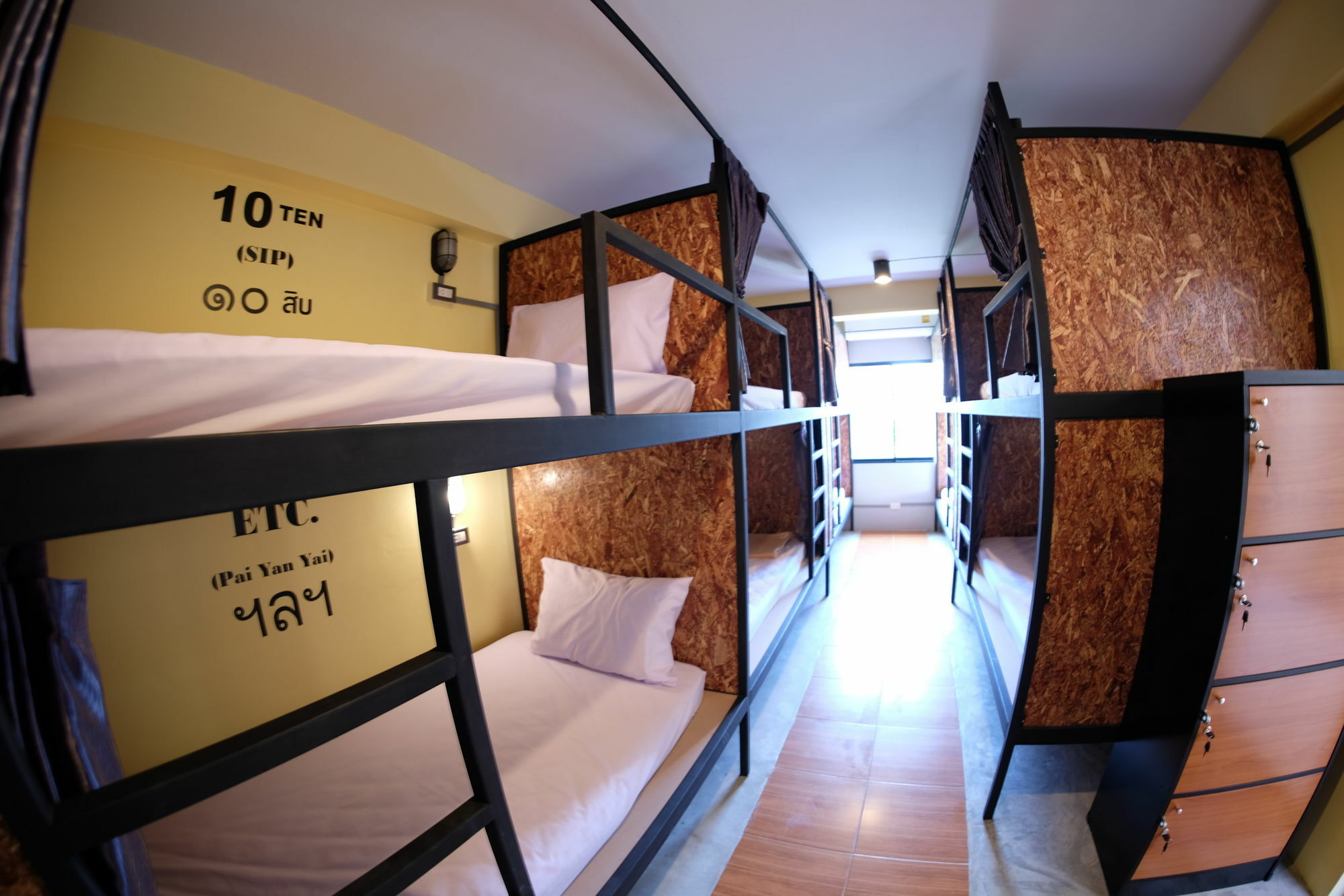 Hide Bangkok Hostel Eksteriør bilde